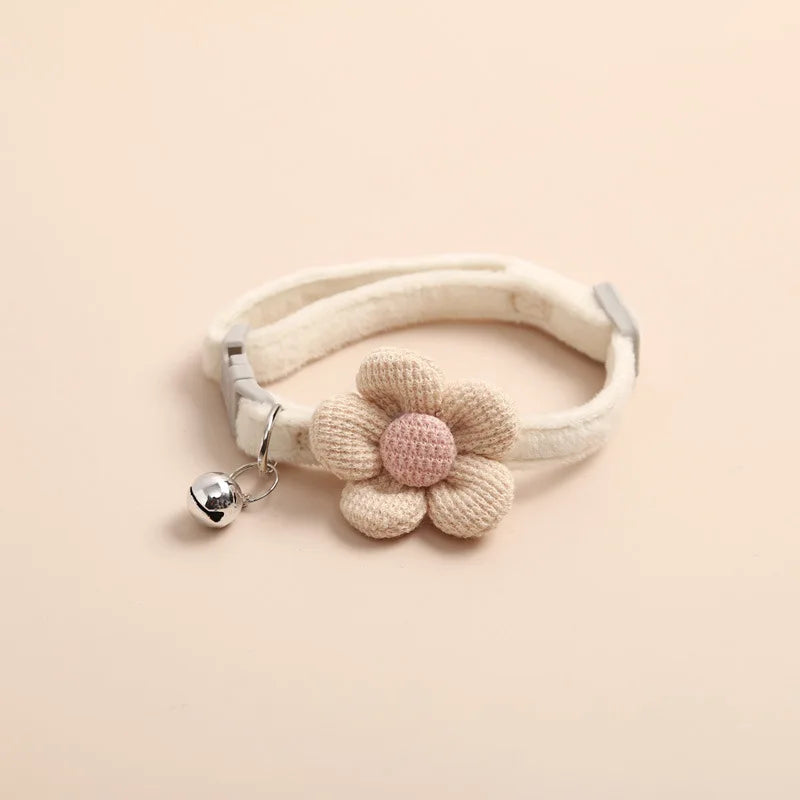 1Pc Cat Collar with Cute Flower  Adjustable Buckle